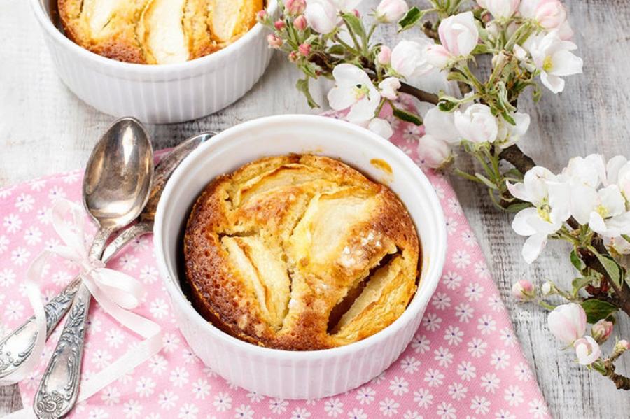 Шарлотка с яблоками по-английски