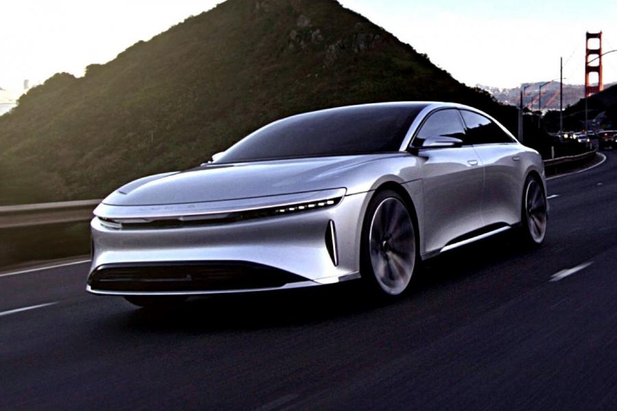 Электромобиль Lucid Air стал рекордсменом по запасу хода