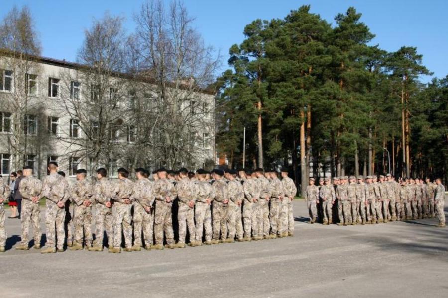 Военная тайна: стало известно, солдаты какой страны НАТО заболели Covid в Адажи