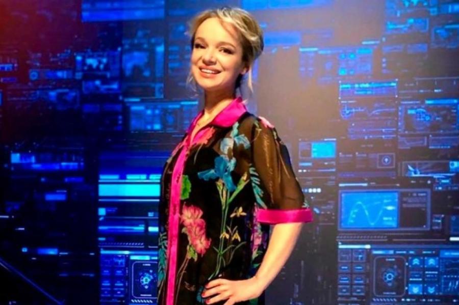 Цымбалюк-Романовская предстала в объятиях престарелого красавца