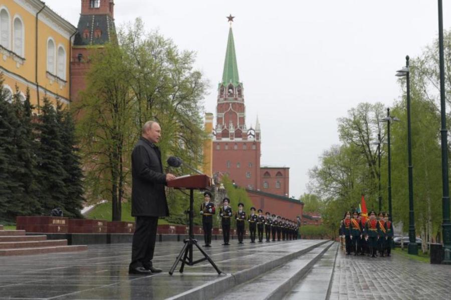 Шамана, хотевшего изгнать Путина, признали невменяемым