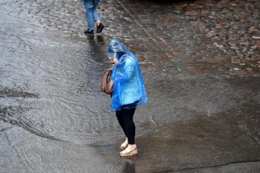 Рига готовится к завтрашним ливням: будет работать все водонасосное оборудование