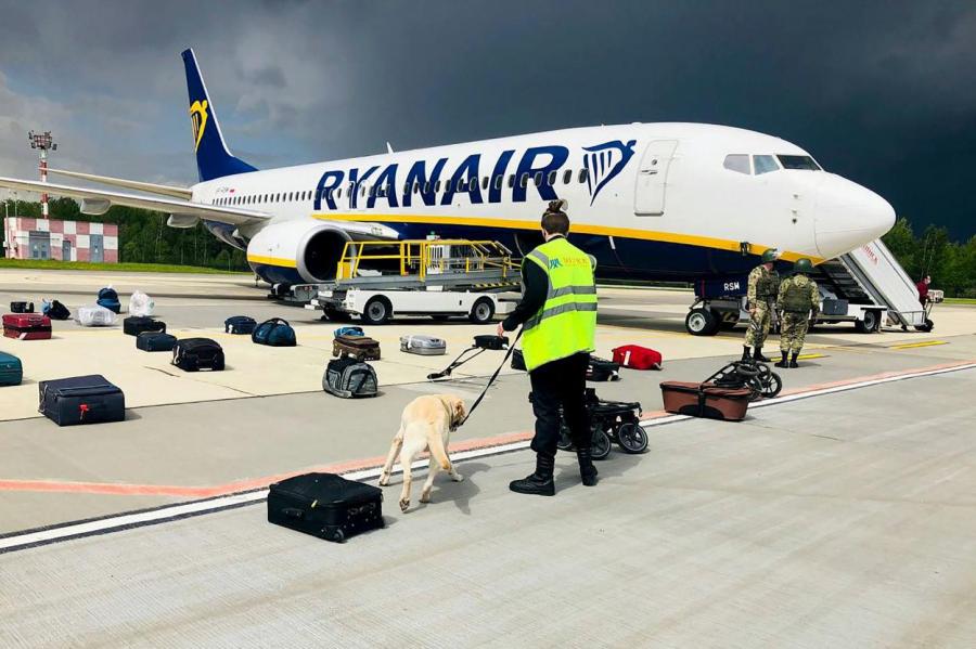 СМИ: письмо с угрозами взрыва Ryanair пришло после сообщения пилотам