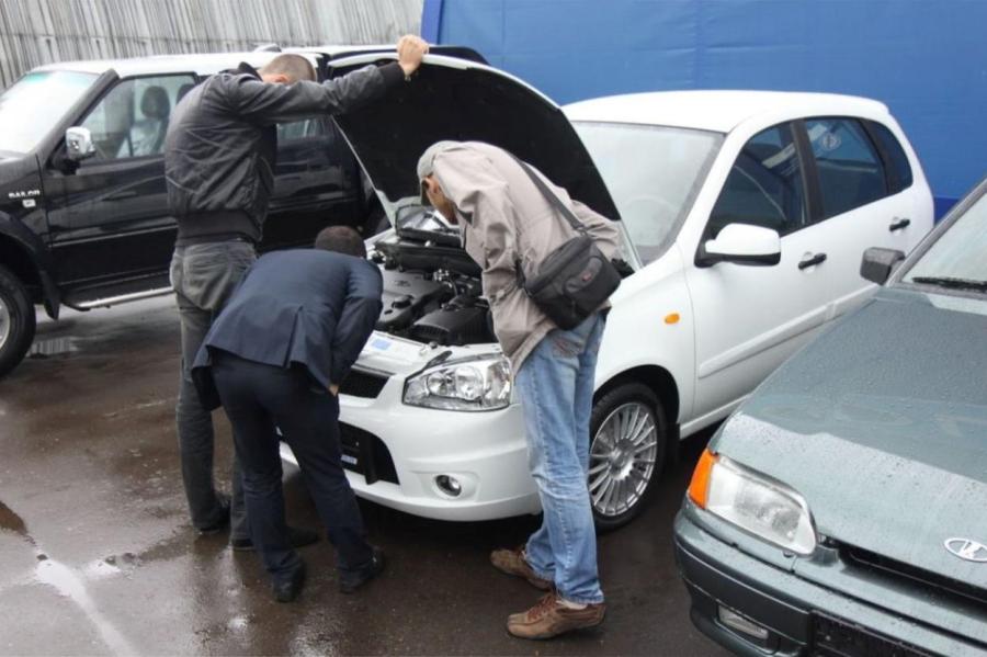 Авторынок Латвии: особенности покупки подержанных машин