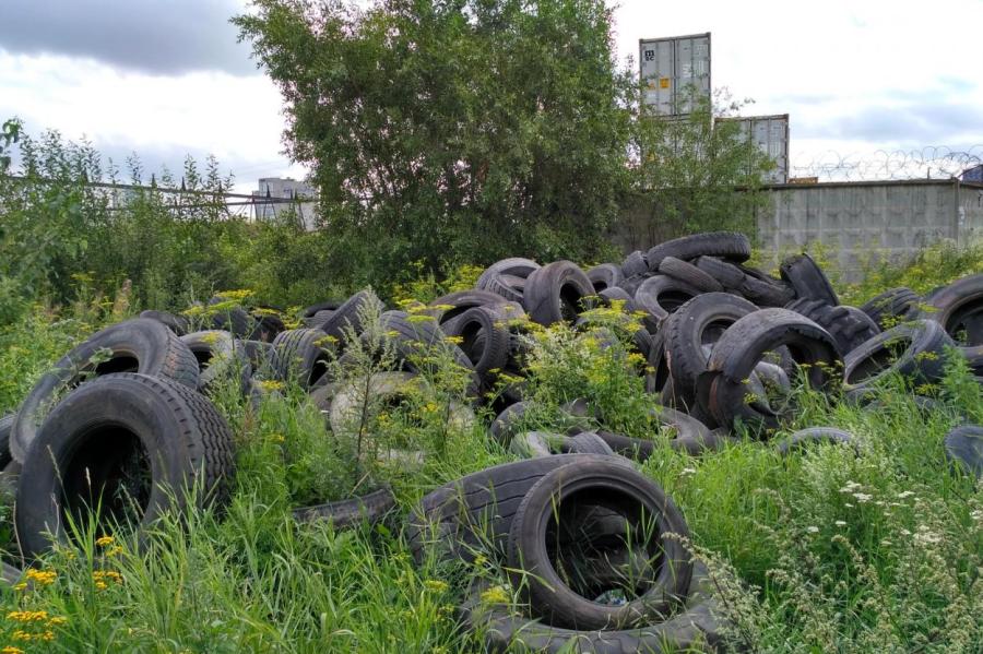 Готовьте деньги: покрышки в Латвии больше нельзя сдать бесплатно