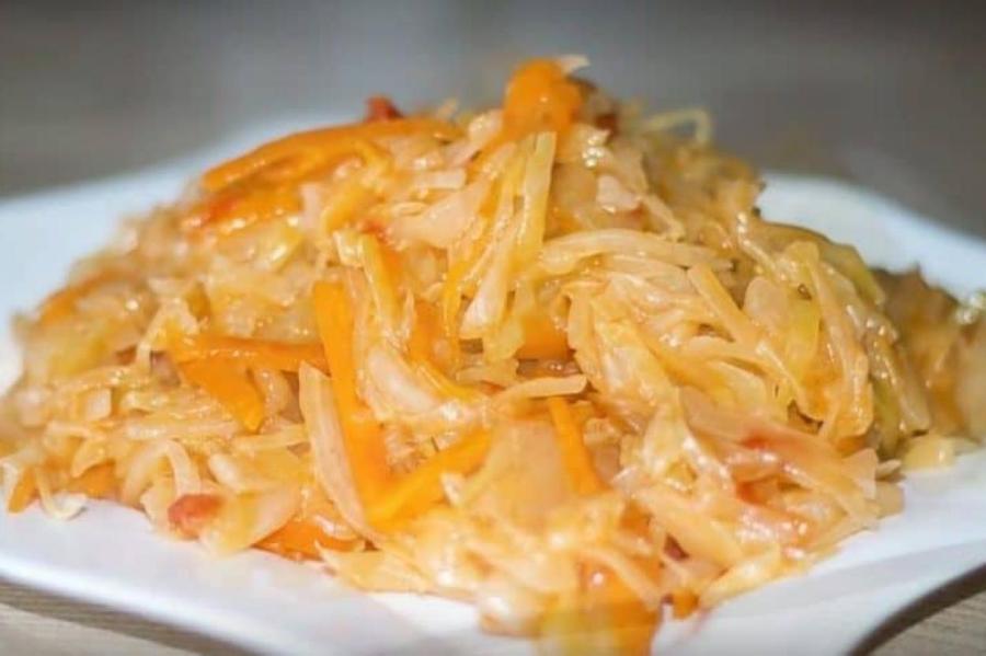 Секретный рецепт тушёной капусты: быстро, просто, вкусно, без неприятного запаха