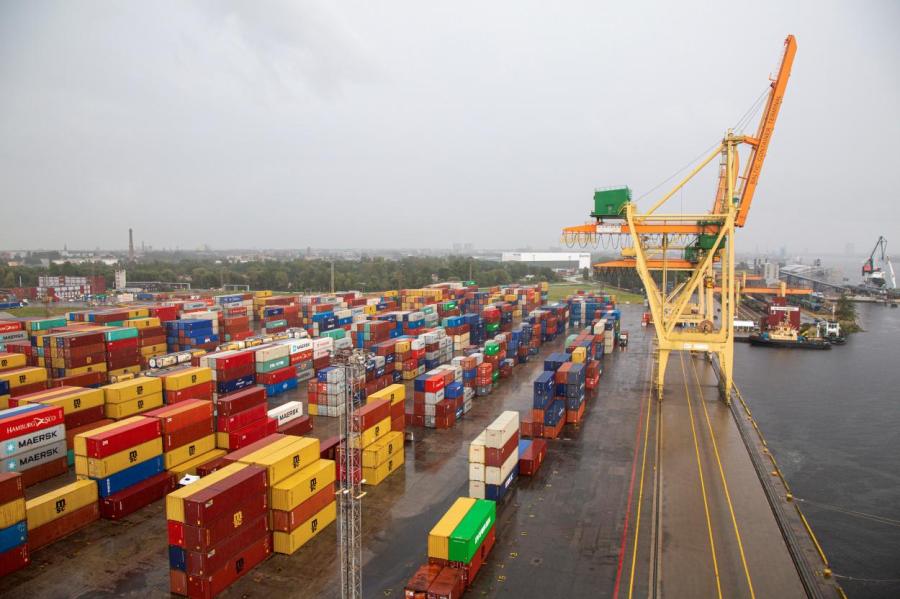 За 30 лет в Латвии создана экономика, основанная на спекуляциях и коррупции