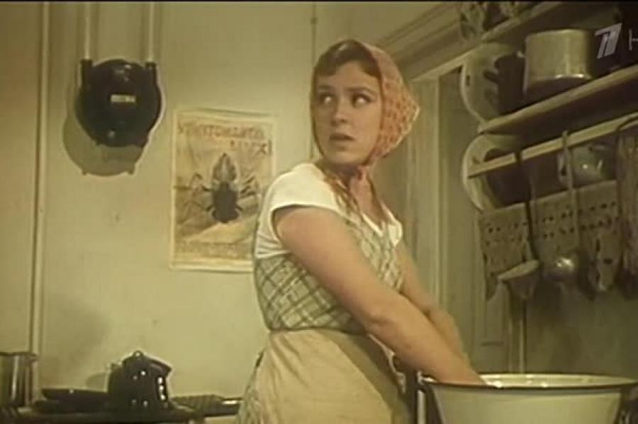 Как в СССР мыли посуду, окна и бутылки