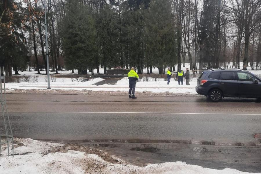 Прокуратура предъявила обвинение по делу о краже пушки в Екабпилсе