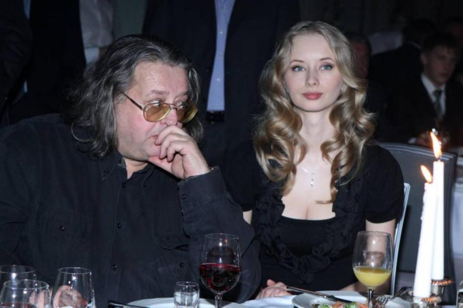 Вдову Александра Градского подозревают в инсценировке собственного ограбления