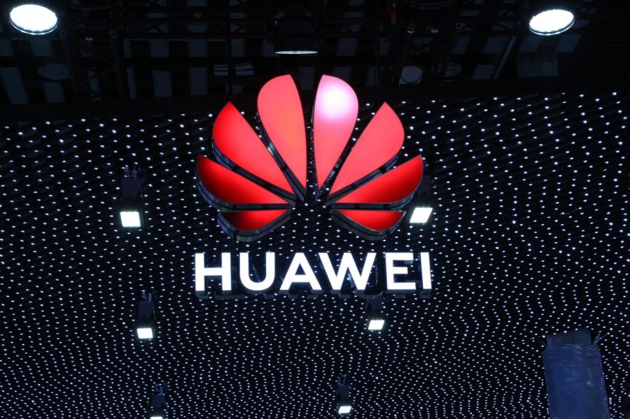 Huawei отказалась от претензий на выпуск автомобиля