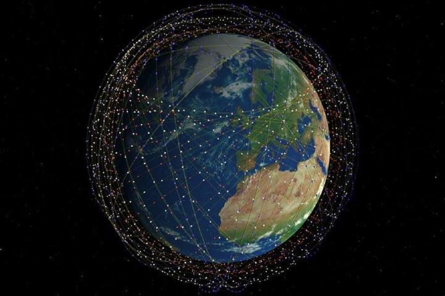 SpaceX прислала в Украину тысячи терминалов Starlink