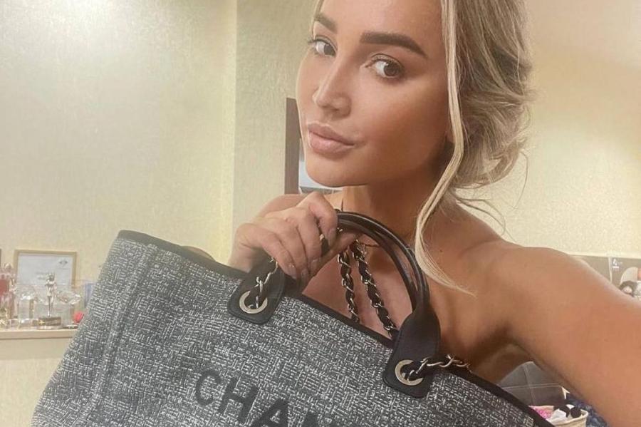 Санкции работают? Бузова потребовала от Chanel вернуть деньги