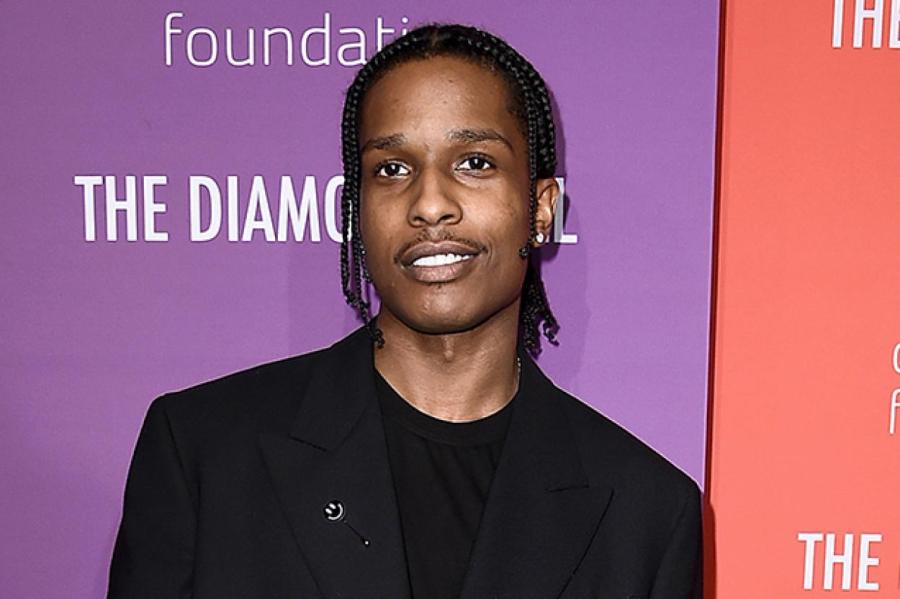 Бойфренд Рианны A$AP Rocky оказался в центре скандала