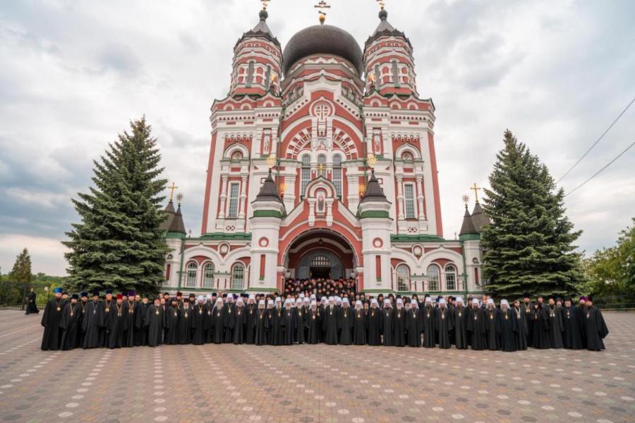 Украинская православная церковь официально откололась от Русской (ДОПОЛНЕНО)