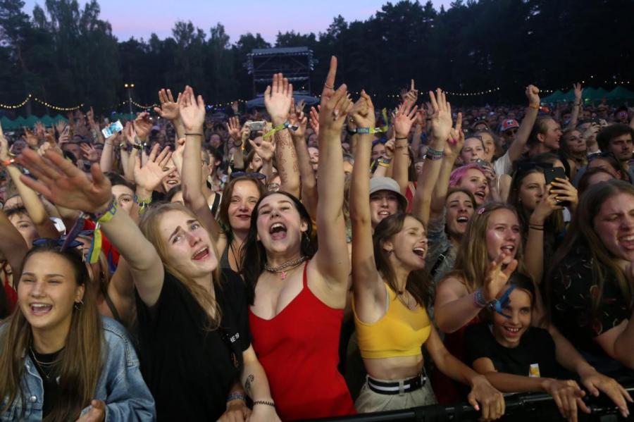 Спасибо за бесплатный концерт, спать невозможно - рижане жалуются на Positivus