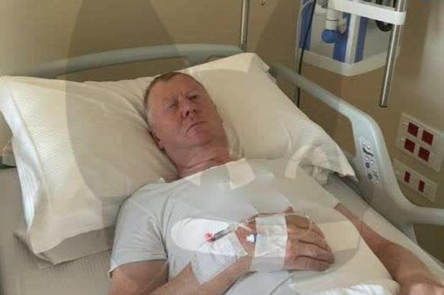 «Не закрывается глаз, частичный паралич лица»: первое фото Чубайса в реанимации