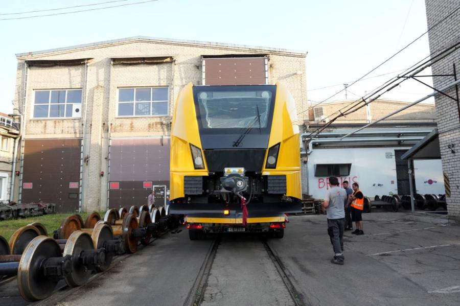 Команда Pasažieru vilciens в Пльзене освоит управление новыми электричками