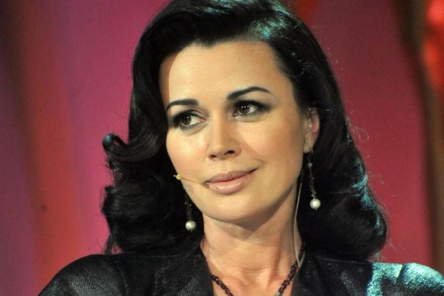 «Я снова могу жить и работать»: онкобольной Заворотнюк выпал шанс на исцеление