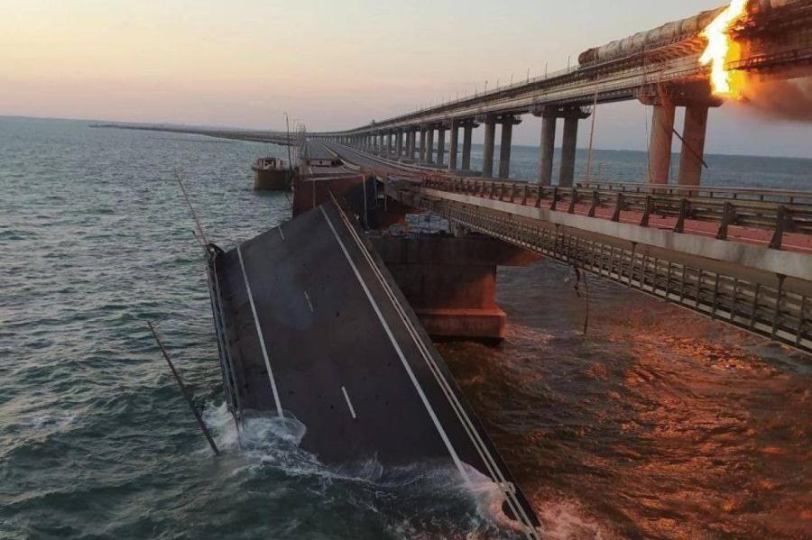 После взрыва на Крымском мосту задержано восемь человек