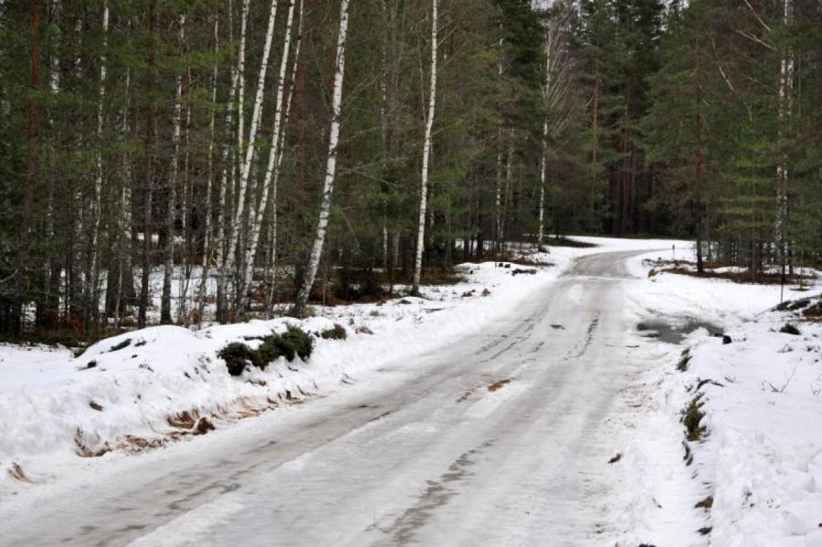 Движение особо затруднено на Лиепайском шоссе от Блидене до Скрунды
