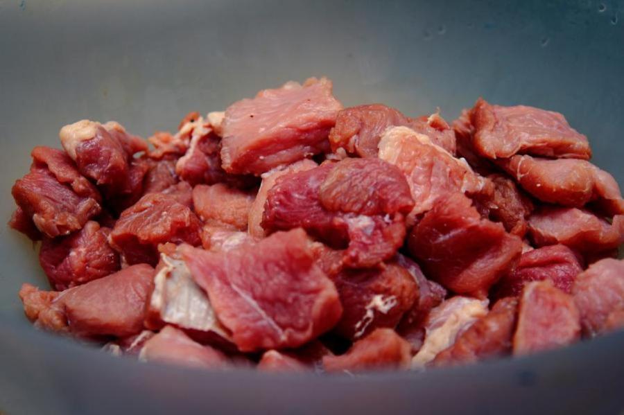 Даже сильно пересоленное мясо будет спасено: кулинарная хитрость