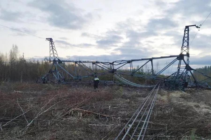 В Ленинградской области подорвали опору ЛЭП