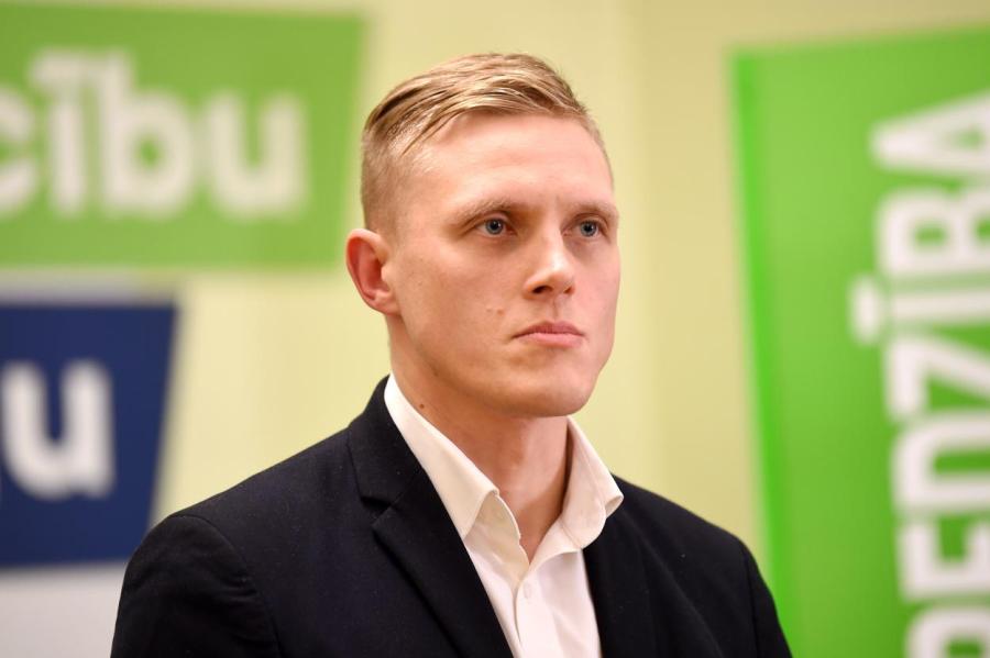 Домбрава озвучил краткий курс истории России