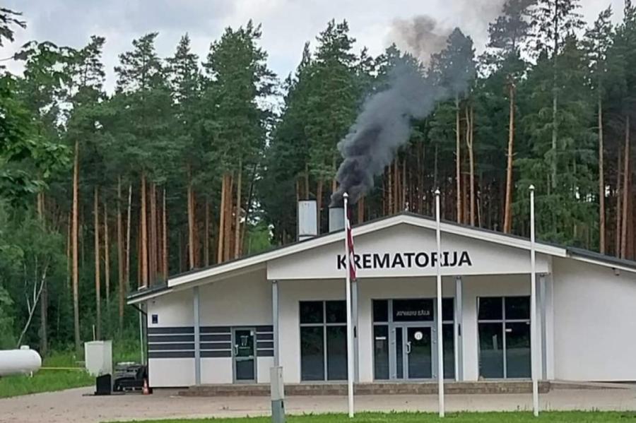 Это неуважение у умершим, где полиция? К работе крематория появились вопросы