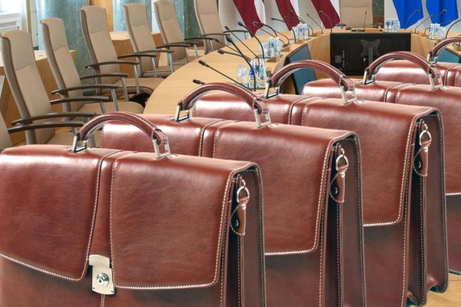 Ашераденс: новое правительство должно быть создано до 15 сентября