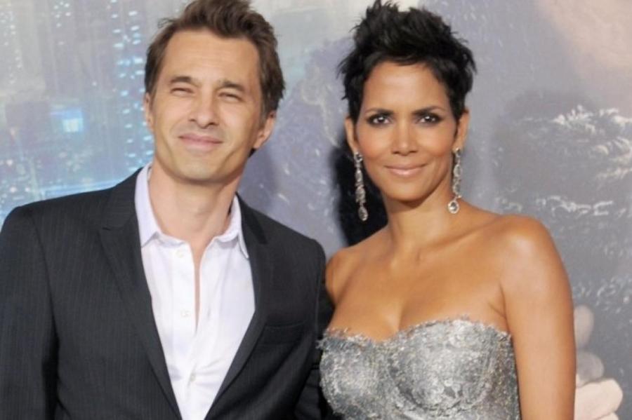 Холли Берри окончательно рассталась с Оливье Мартинесом