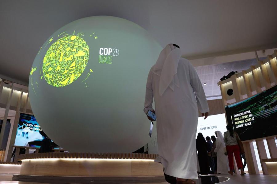 COP28 продлили из-за споров об итоговом документе