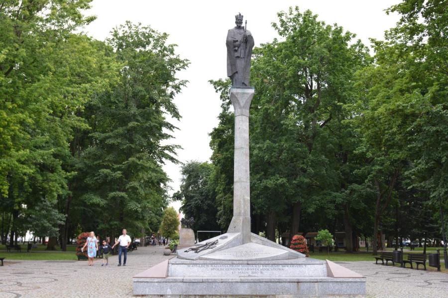 Европейские дороги: город короля Августа или Санация по-польски