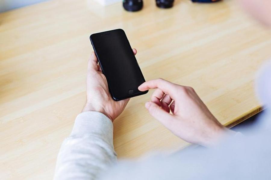 Чеки и возраст человека: технология NFC в смартфонах получит новые функции