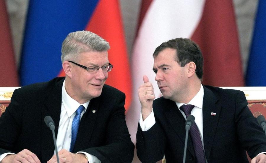 Время разделило Валдиса Затлерса и Дмитрия Медведева.