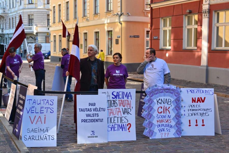  Пикет за прямые выборы.